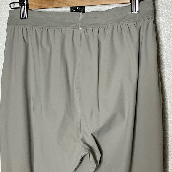 Gymshark Tan Nylon Blend Pants Sz Med - Picture 6 of 8